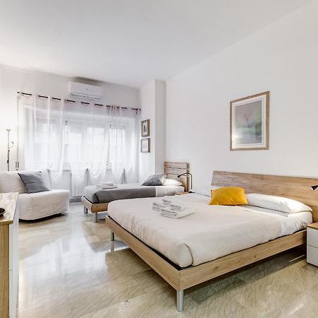 Trastevere Homestay โรม ภายนอก รูปภาพ